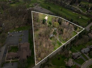 2168 Reis Run Rd, Pittsburgh, PA 15237