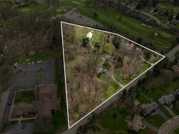 2168 Reis Run Rd, Pittsburgh, PA 15237