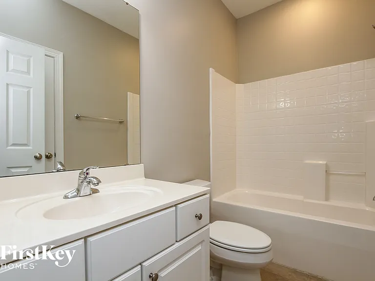130 Hunters Hill Dr — Photo 14