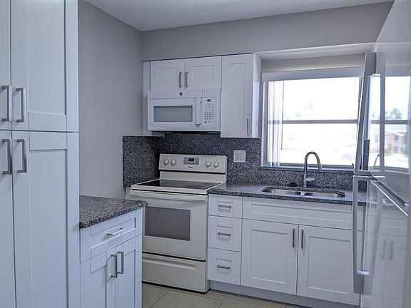 2nd image of 2679 Dudley Dr E APT E