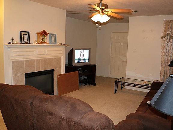 3rd image of 18343 Atascocita Meadows Dr