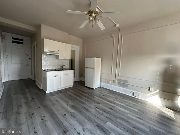 1324 Locust St APT 1422, Philadelphia, PA 19107