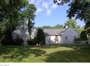 76 Manor Dr, Hudson, OH 44236