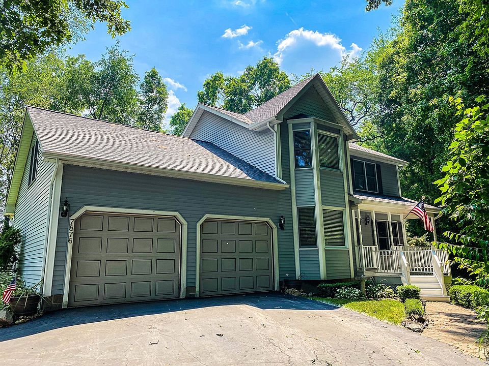 1st image of 7876 Fair Oak Dr