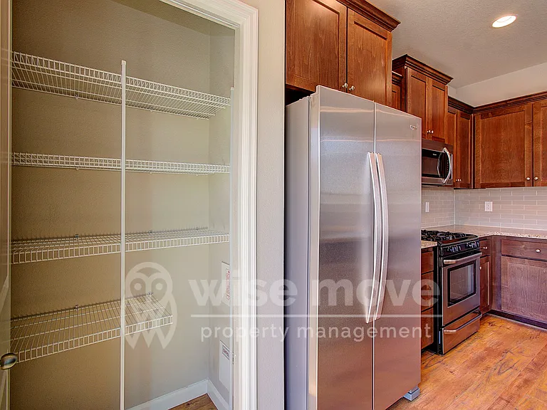 7317 N 93rd Ave — Photo 13