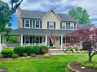 9217 Huntmaster Rd, Gaithersburg, MD 20882