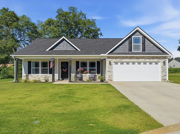 1250 Stoneleigh Rd, Inman, SC 29349