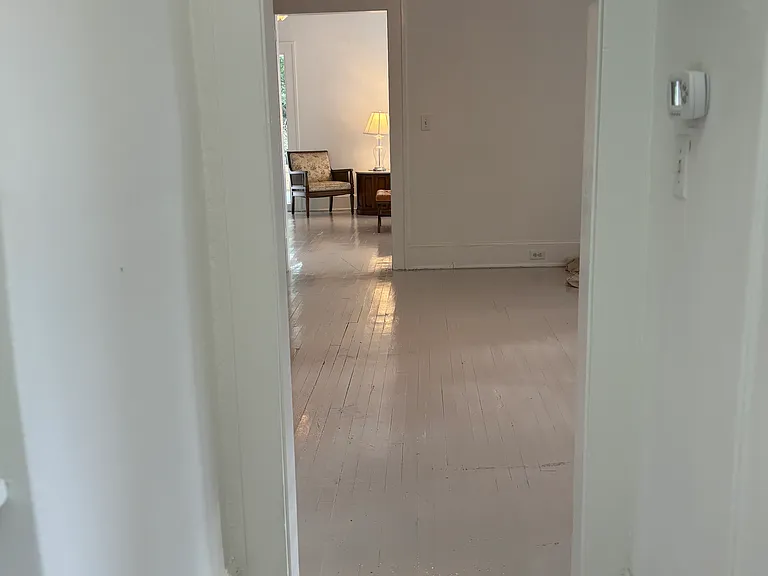410 E Howard Ave #5 — Photo 5