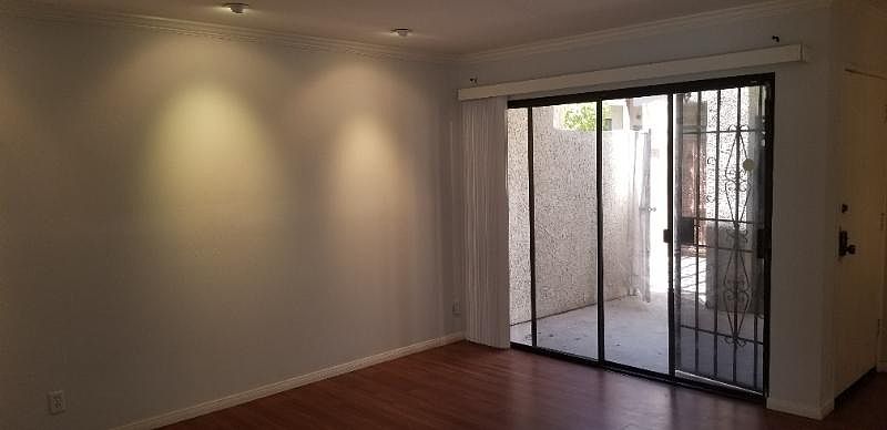 2nd image of 9210 Van Nuys Blvd