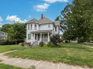 19 E 3rd St, Sandwich, IL 60548