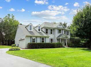 12197 Sugar Maple Dr, Herndon, VA 20170