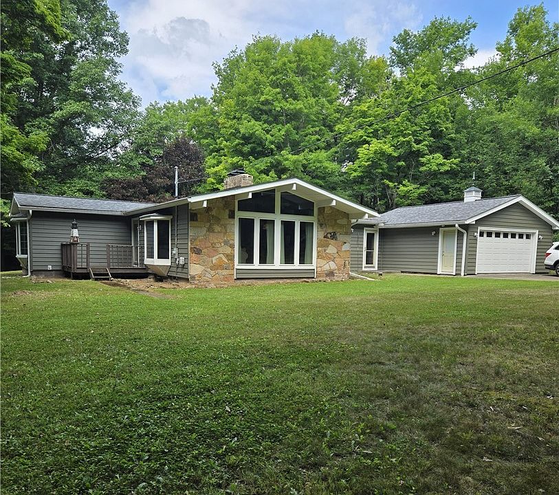 1st image of 15610 Claridon Troy Rd
