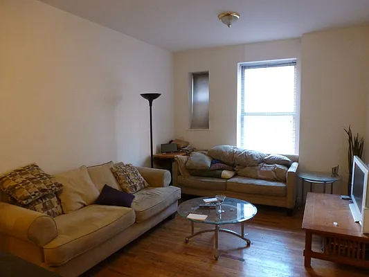 Rented by J Misrahi Realty Corp | media 7