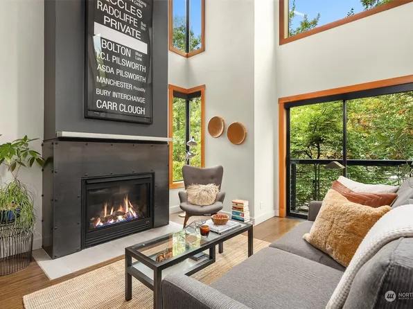 1605 E Pike Street #201, Seattle, WA 98122
