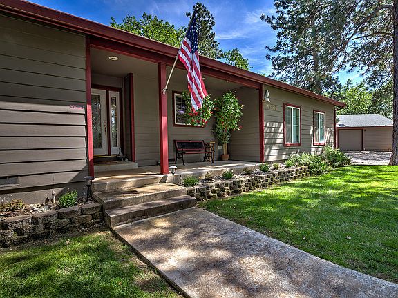2nd image of 13595 Deer Park Ln