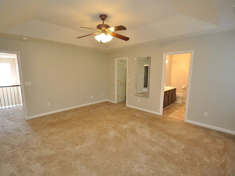 117 Tiverton Woods Dr — Photo 31
