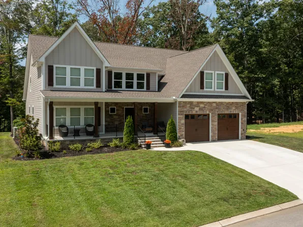 106 Goose Ln, Soddy Daisy, TN 37379