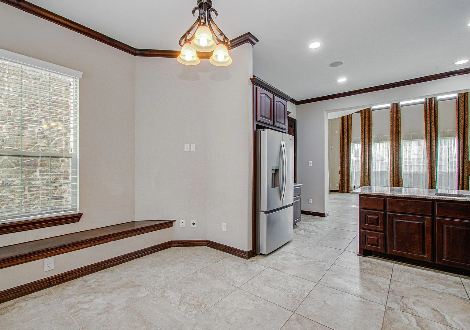 Luxury, Space & Convenience in Avalon at Riverstone — Photo 2