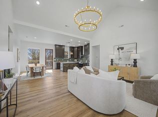 6514 Fairview Rd, Hixson, TN 37343