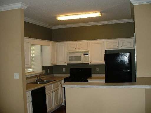 4th image of 205 Las Brasis Ct