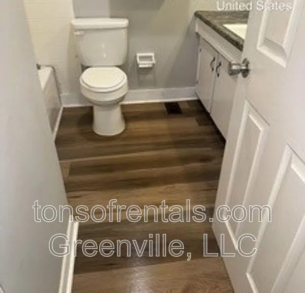 366 Ammons Rd #B — Photo 7