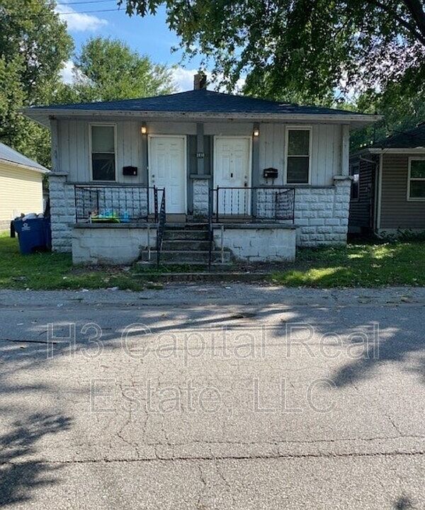 1st image of 2810 Edwards St #B