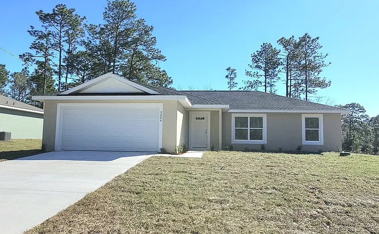 7244 N Glenridge Cir — Photo 1