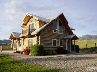45 Whisper Ridge Rd, Salmon, ID 83467