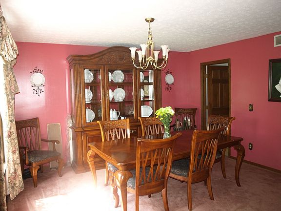 3rd image of 1236 Brookside Dr