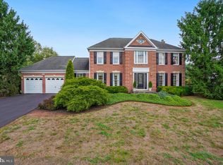 17109 Tom Fox Ave, Poolesville, MD 20837