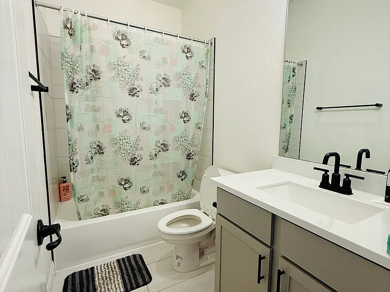 2944 Youngwood St — Photo 15