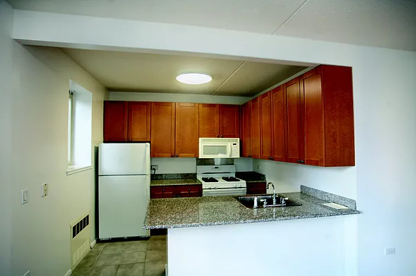 Rented by Saranac | media 3