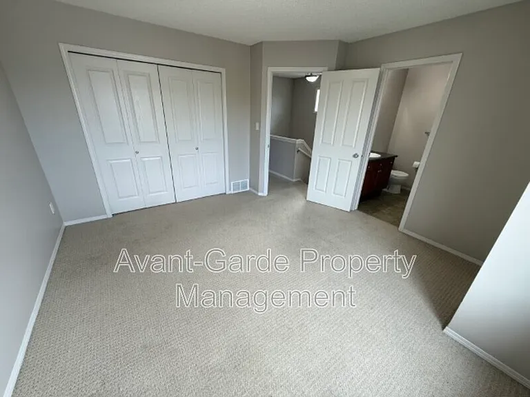 57 Vaughn Ave — Photo 10