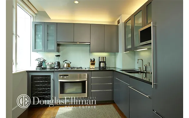 Rented by Douglas Elliman | media 2