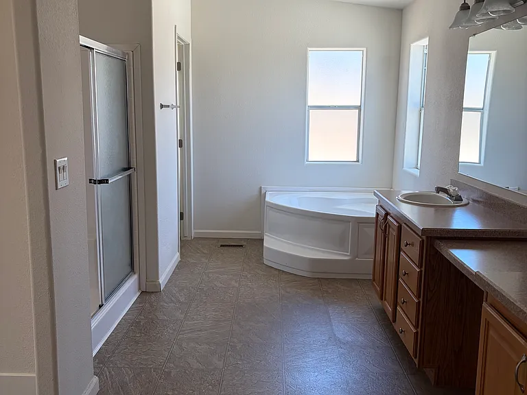20848 N Burma Rd N — Photo 18
