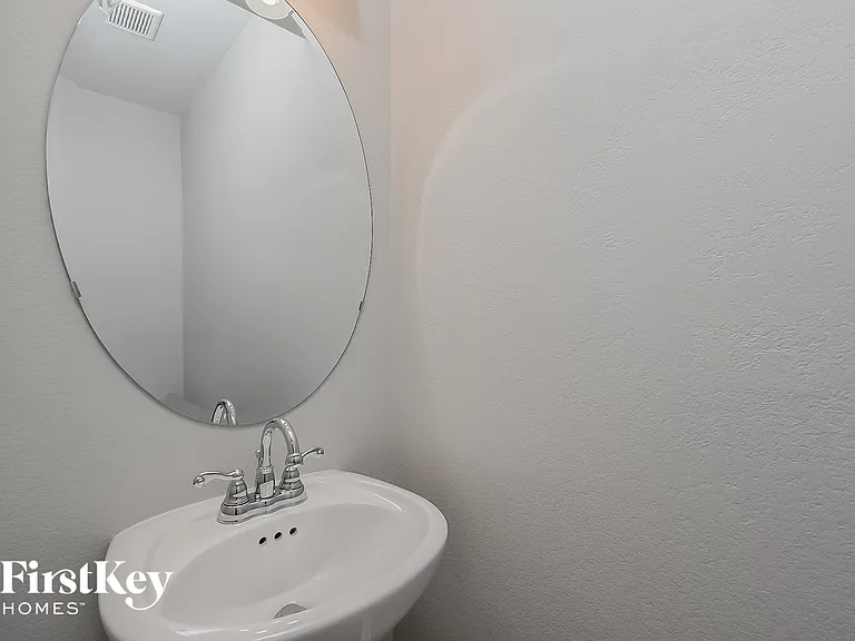 6470 Chaplin Dr — Photo 14