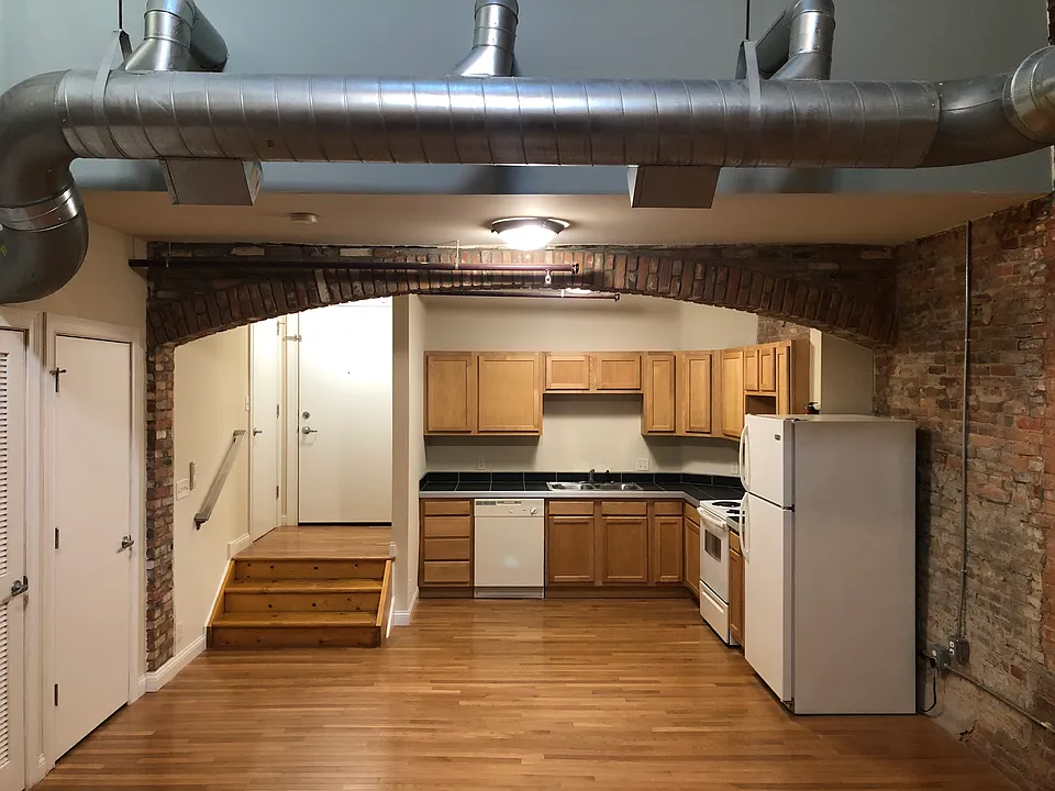 213 W Michigan Ave #E