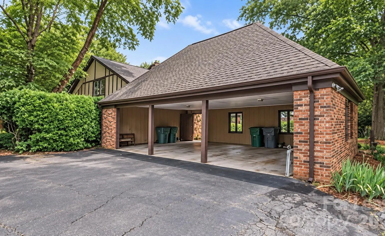 2 bed, 3.0 bath, 1200 sqft, $1,750 — Photo 3