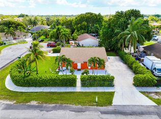 235 SW 16th Ter, Homestead, FL 33030