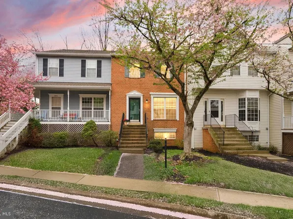 303 Rangers Way SE, Leesburg, VA 20175