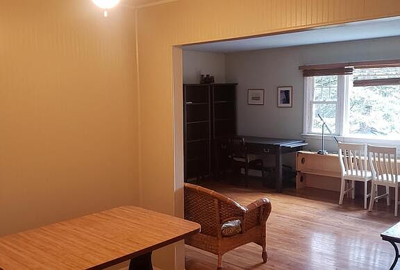 4th image of 136 N Chestnut St APT 17D