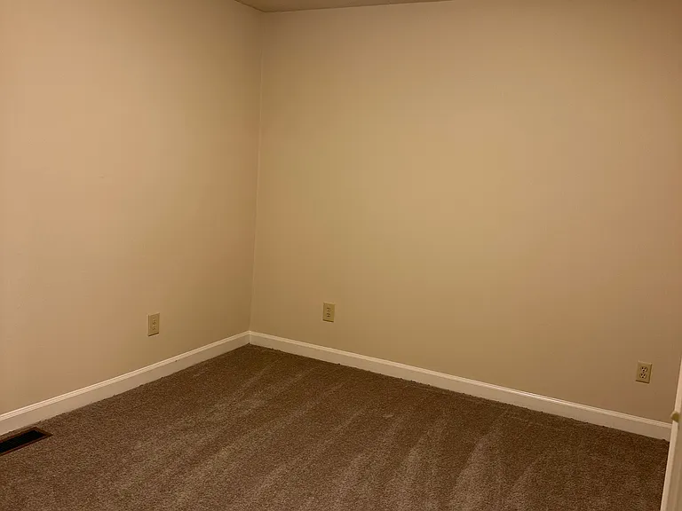 Bedroom (1)