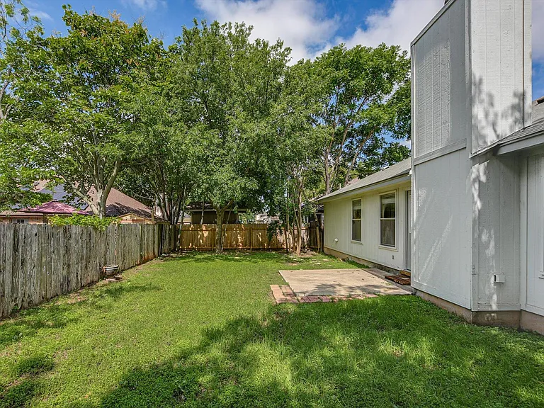15009 Big Falls Dr — Photo 23