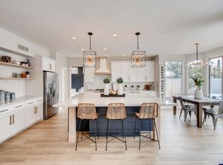 4709 E Via Montoya Dr, Phoenix, AZ 85050