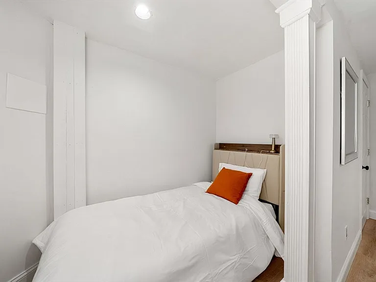 102 Revere St #1A — Photo 24