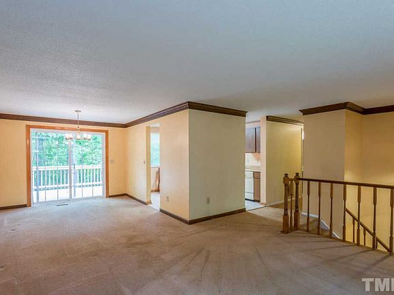 3rd image of 5613 Centennial Dr