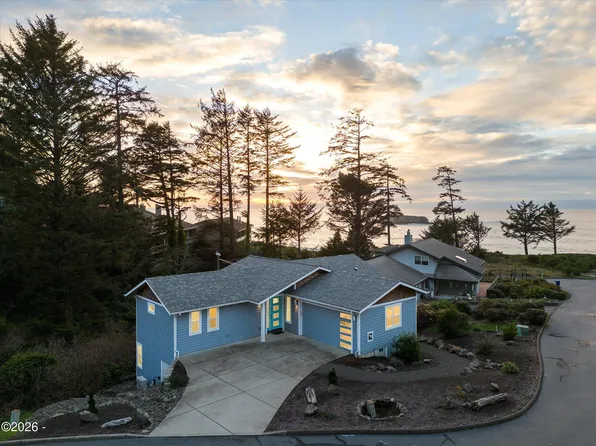 209 Sea Crest Way, Otter Rock, OR 97369