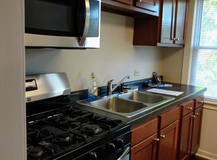 530 S Sunnyside Ave #2, Elmhurst, IL
