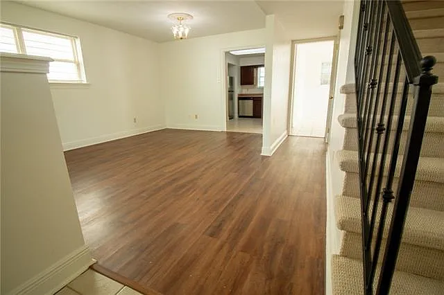 2 bed, 2.5 bath, 1440 sqft, $2,200 — Photo 2