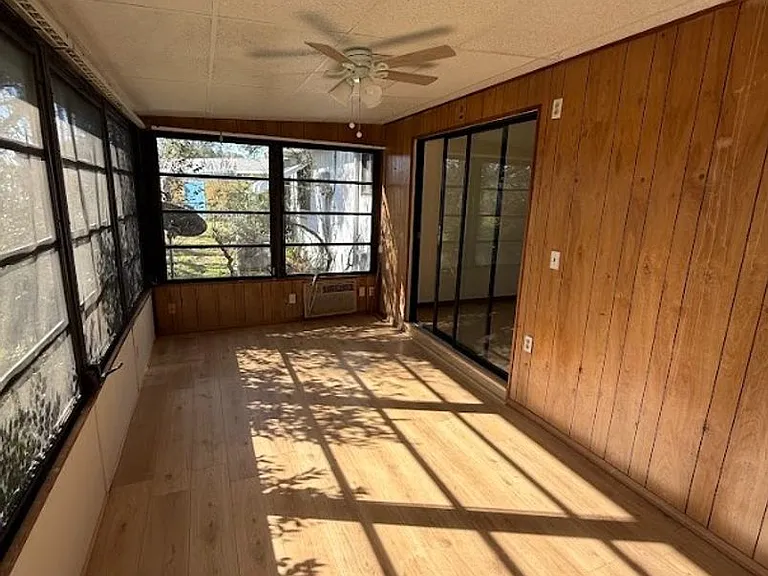 10081 SW 95th Ave — Photo 16